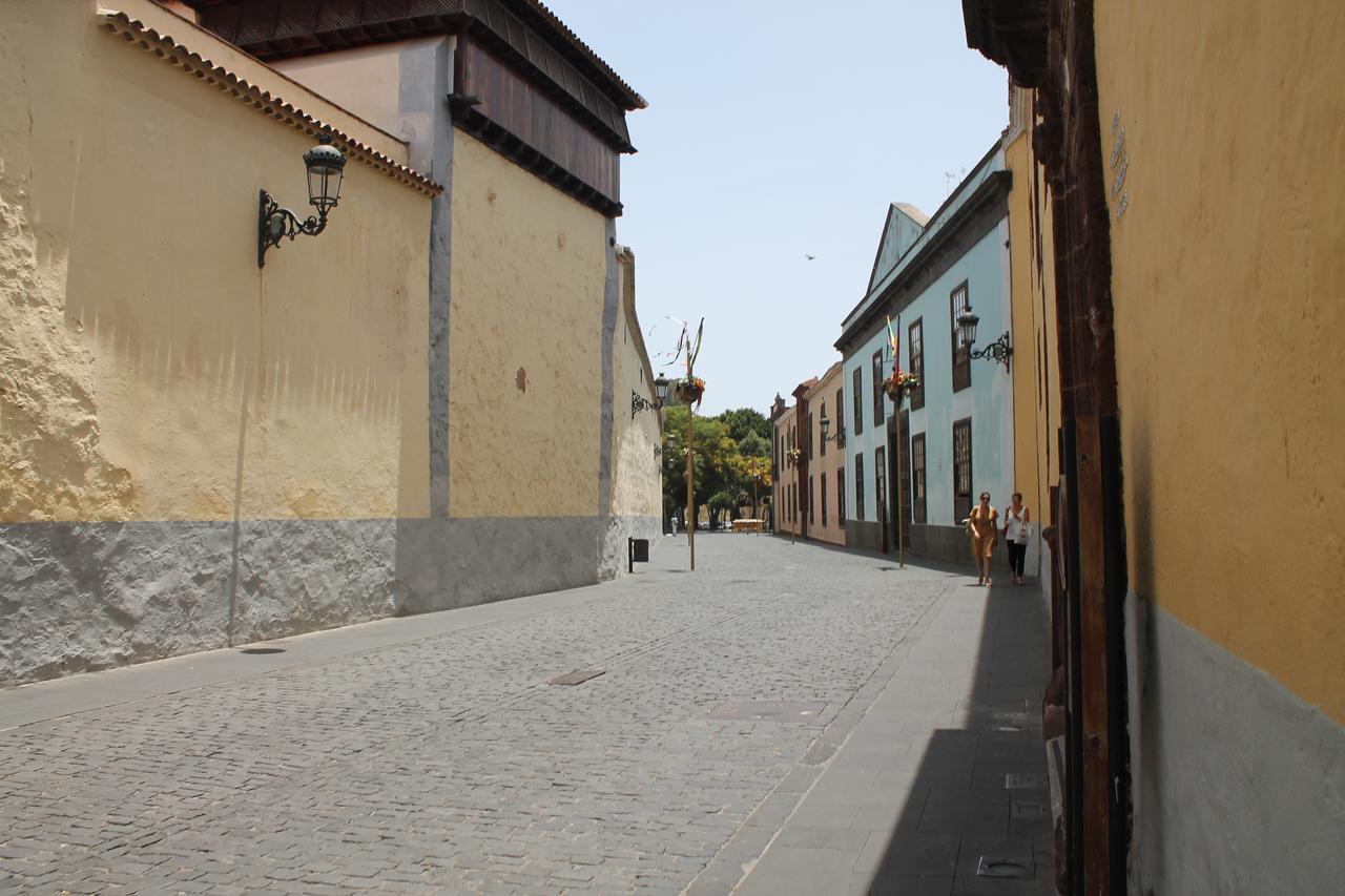 Vivienda Vacacional La Laguna Luxe Exterior photo