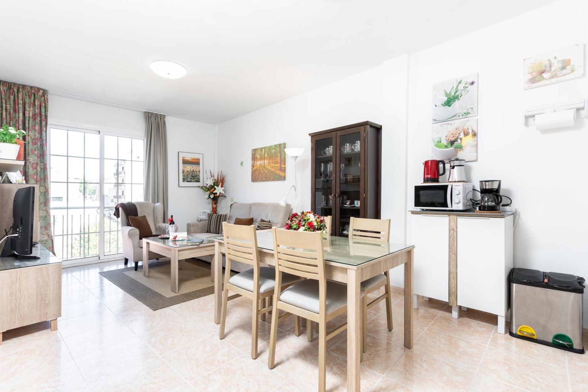 Vivienda Vacacional La Laguna Luxe Exterior photo